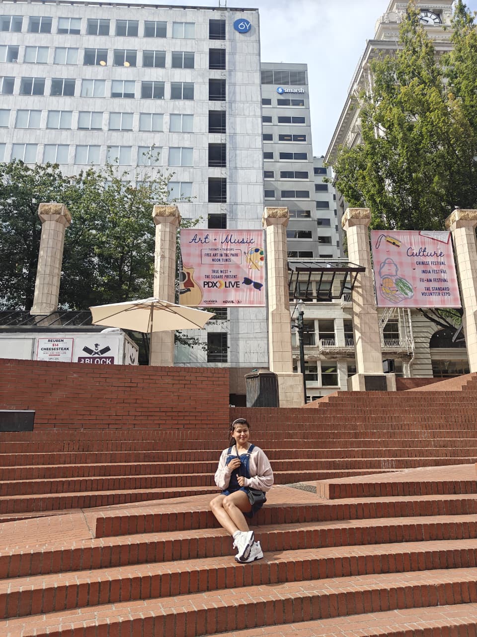 Pioneer Courthouse Square